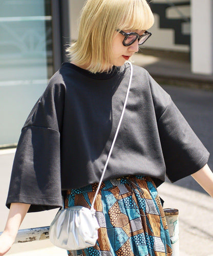 【男女通用】平紋高計數側開叉寬鬆T恤