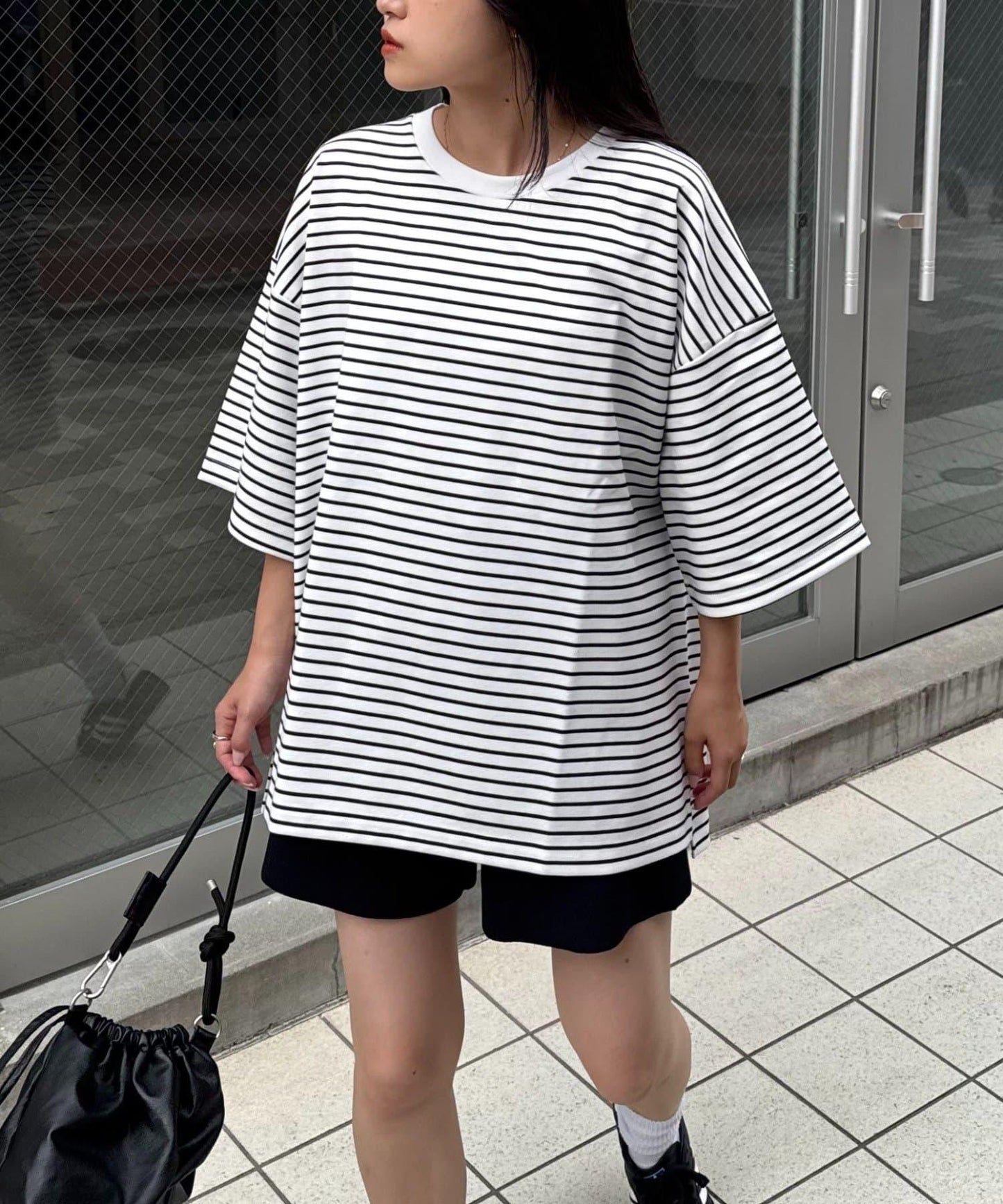 【男女通用】平紋高計數側開叉寬鬆T恤