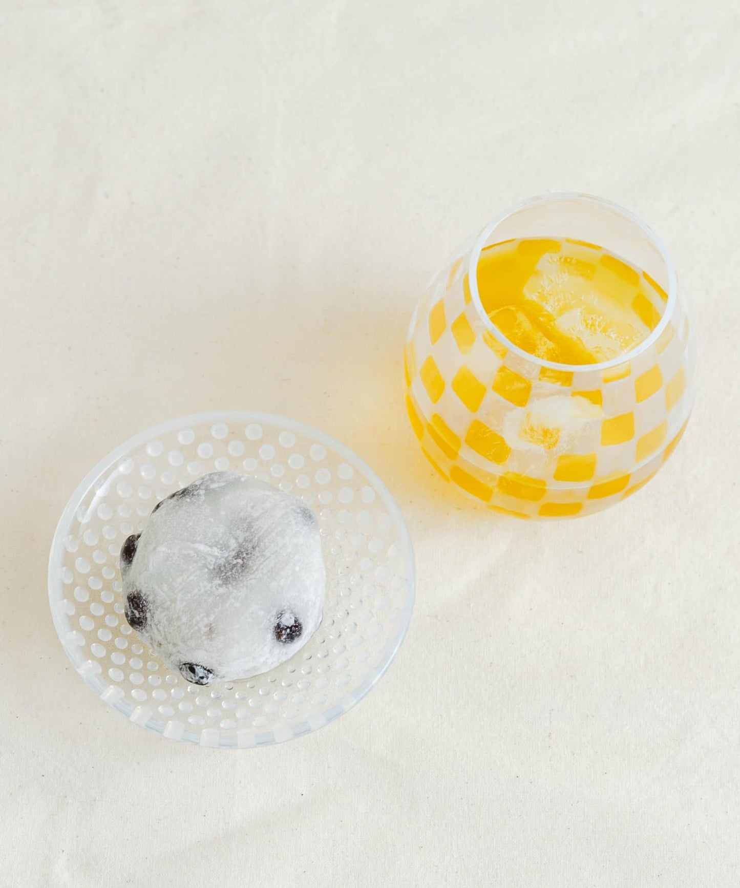 廣田硝子 雨滴紋豆皿 白色