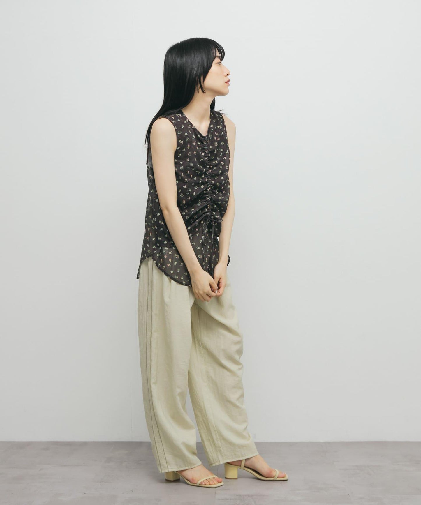 花卉印花網紗上衣