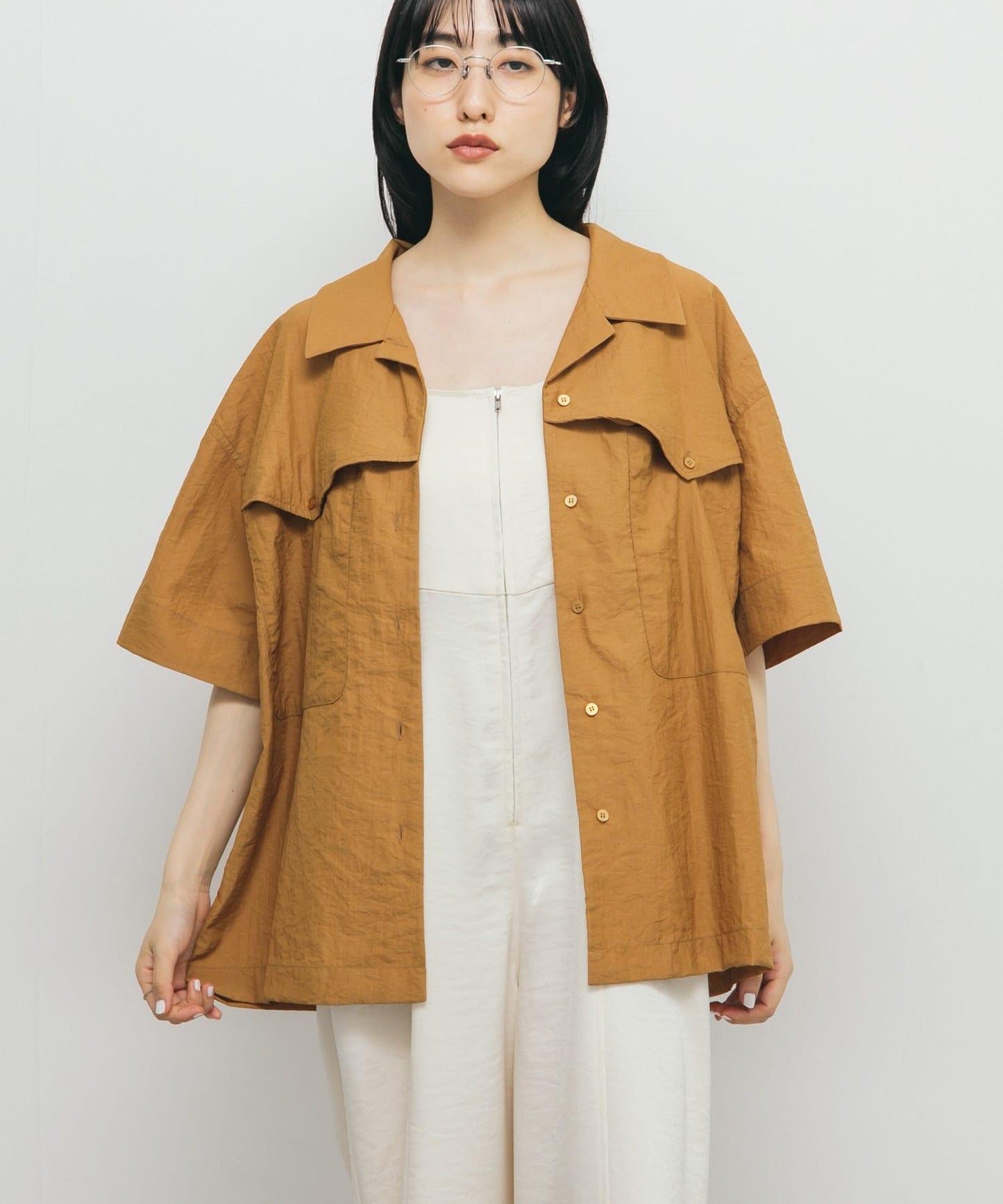 口袋設計寬鬆襯衫