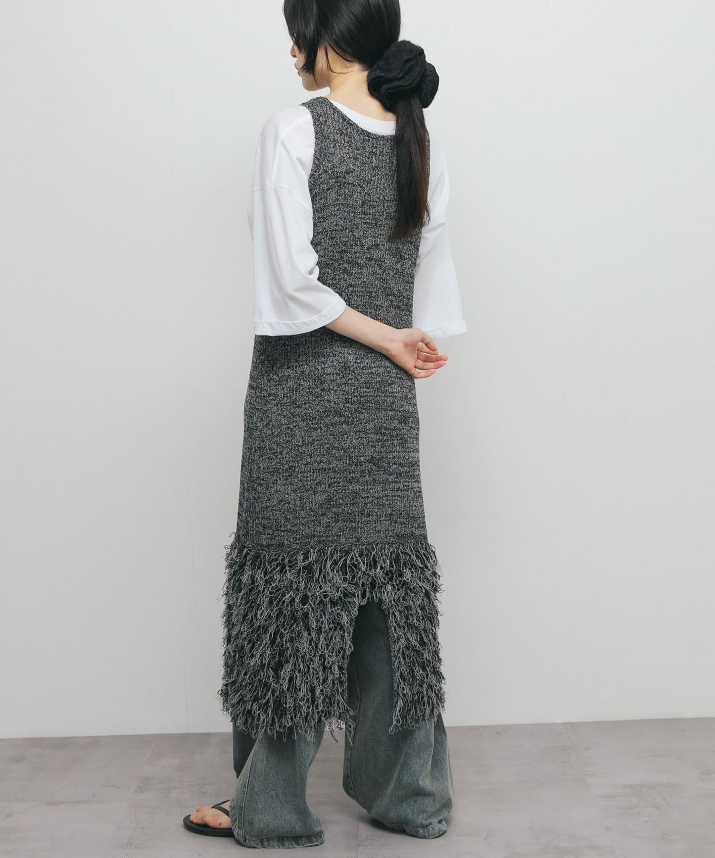 流蘇針織連衣裙