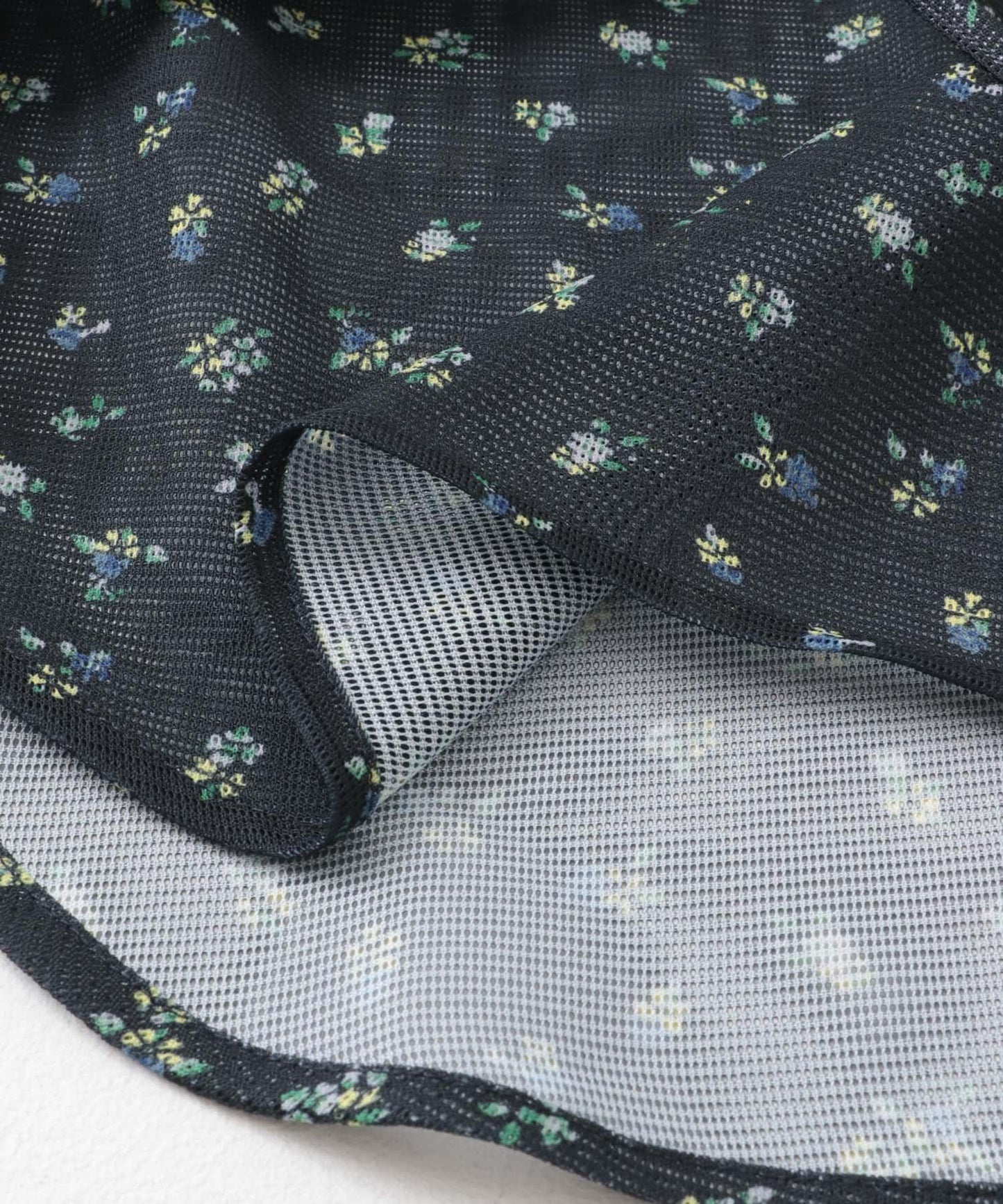花卉印花網紗上衣