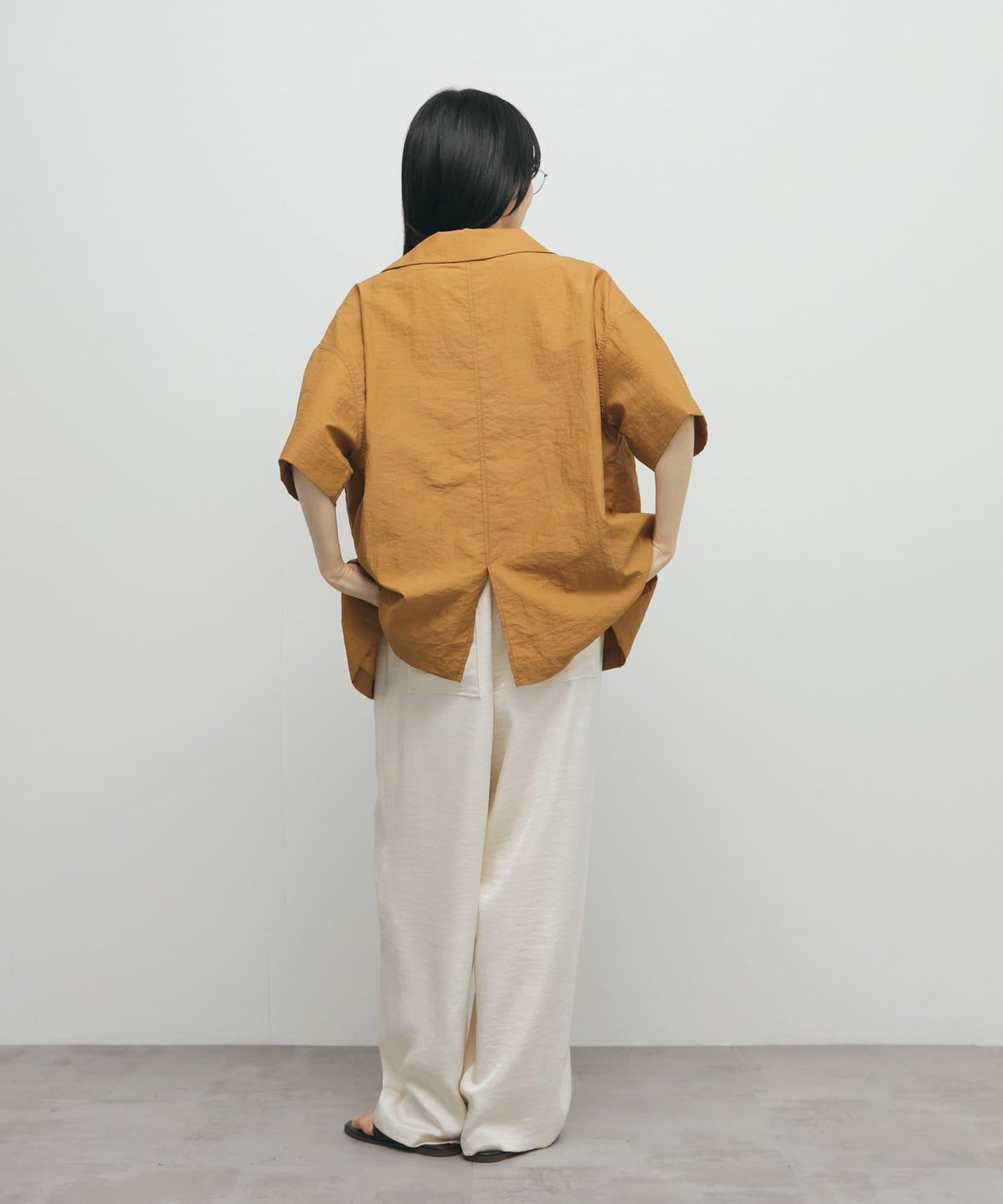 口袋設計寬鬆襯衫