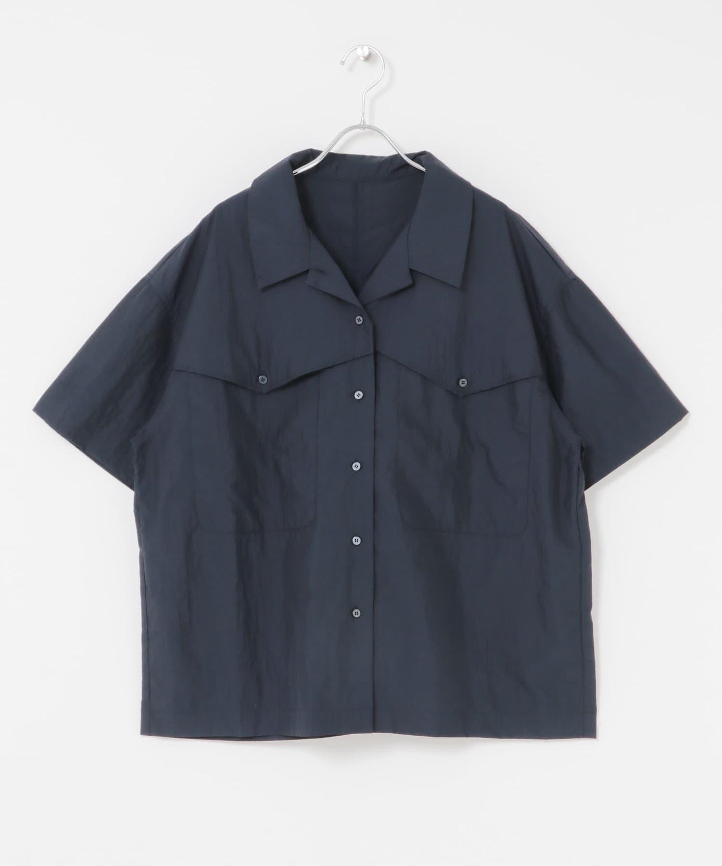 口袋設計寬鬆襯衫