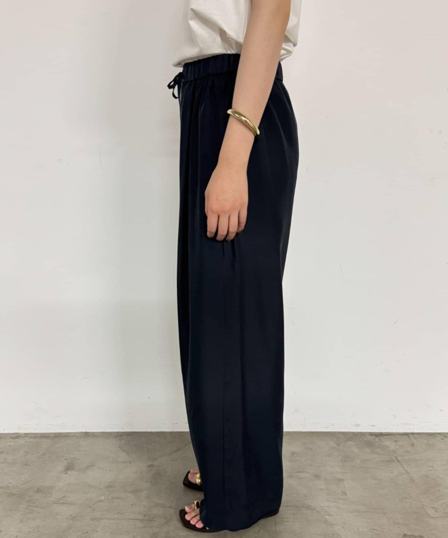 【Loungedress】荷葉邊休閒長褲