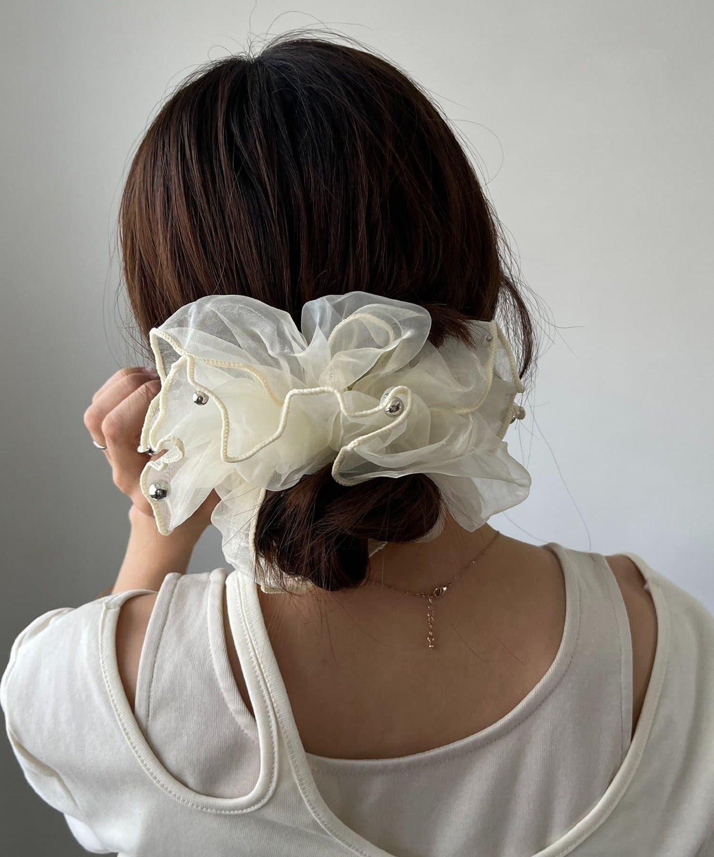 《GOLDY/ゴールディ》絲綢銀色圓點發飾