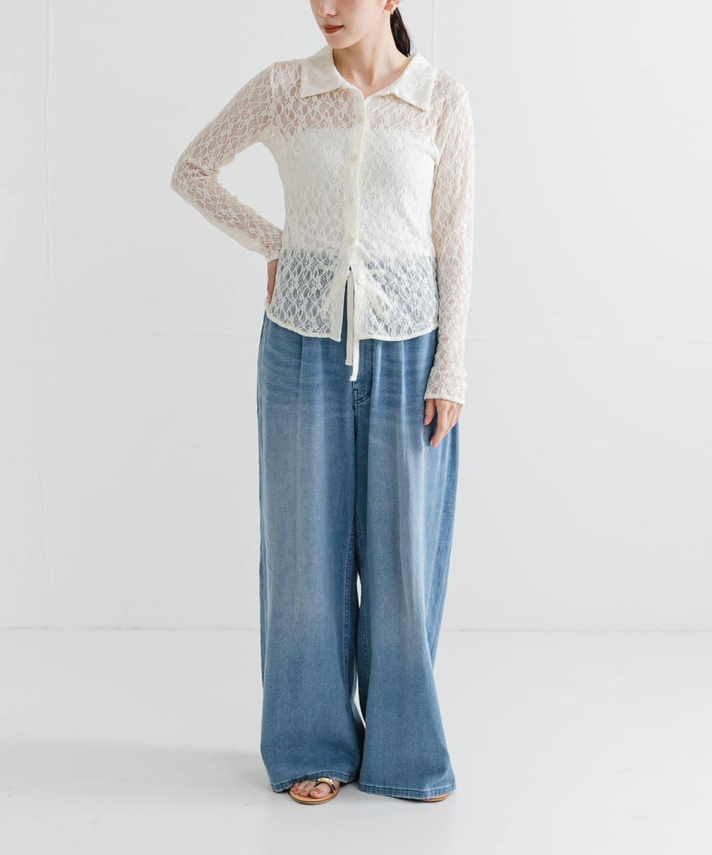 彈力蕾絲襯衫領上衣