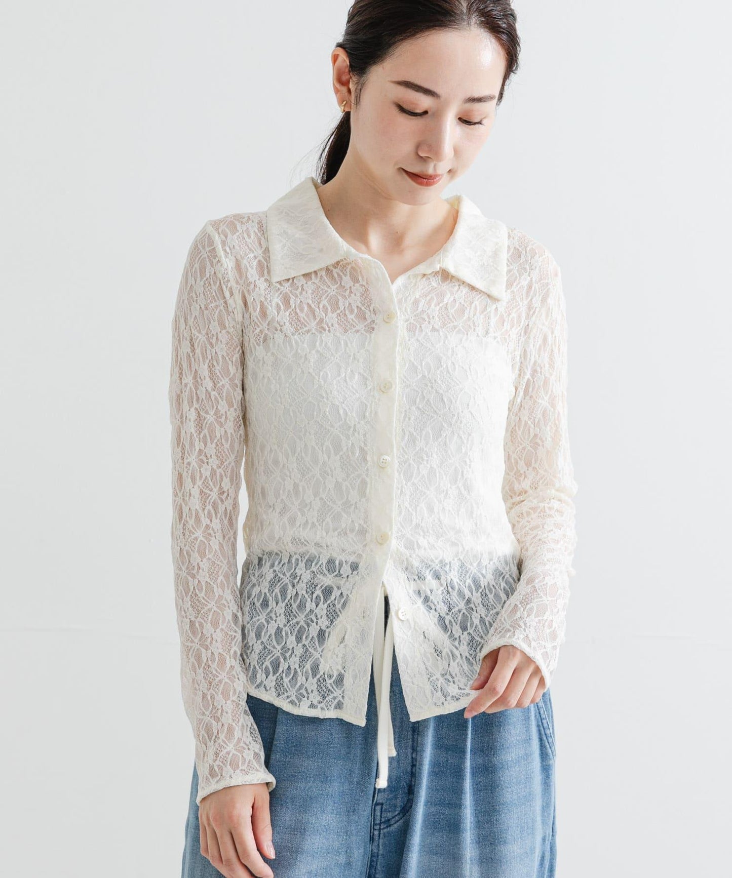 彈力蕾絲襯衫領上衣