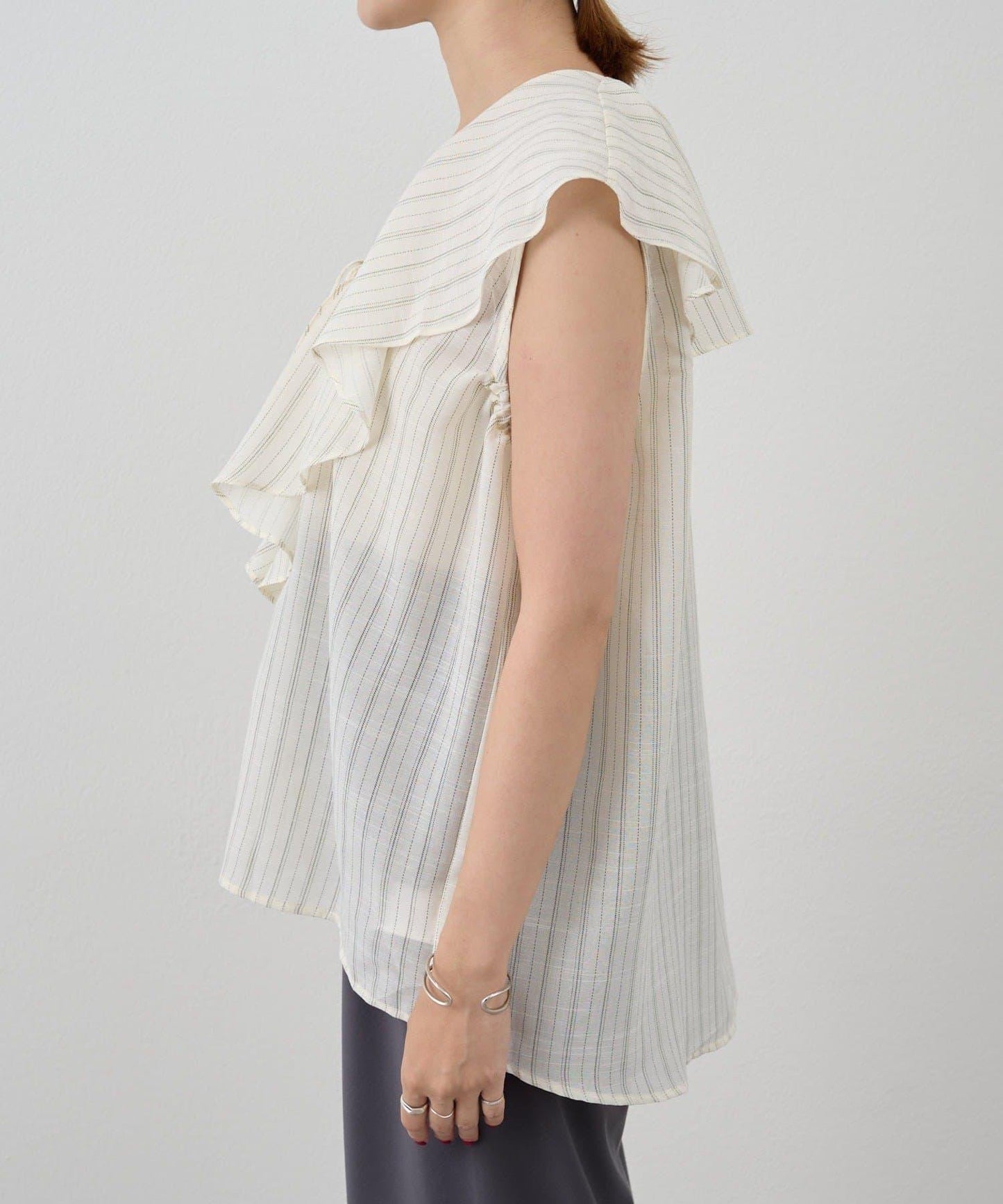 SHENERY 條紋荷葉領襯衫