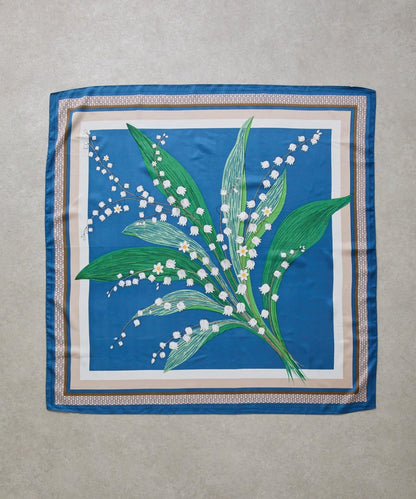 鈴蘭花圖案大方圍巾 90×90