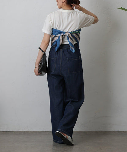 鈴蘭花圖案大方圍巾 90×90