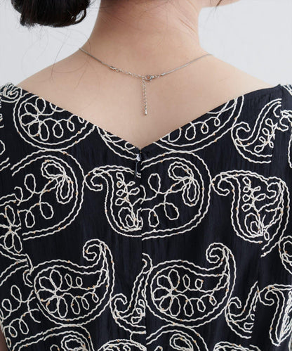 亮片刺繡無袖連衣裙