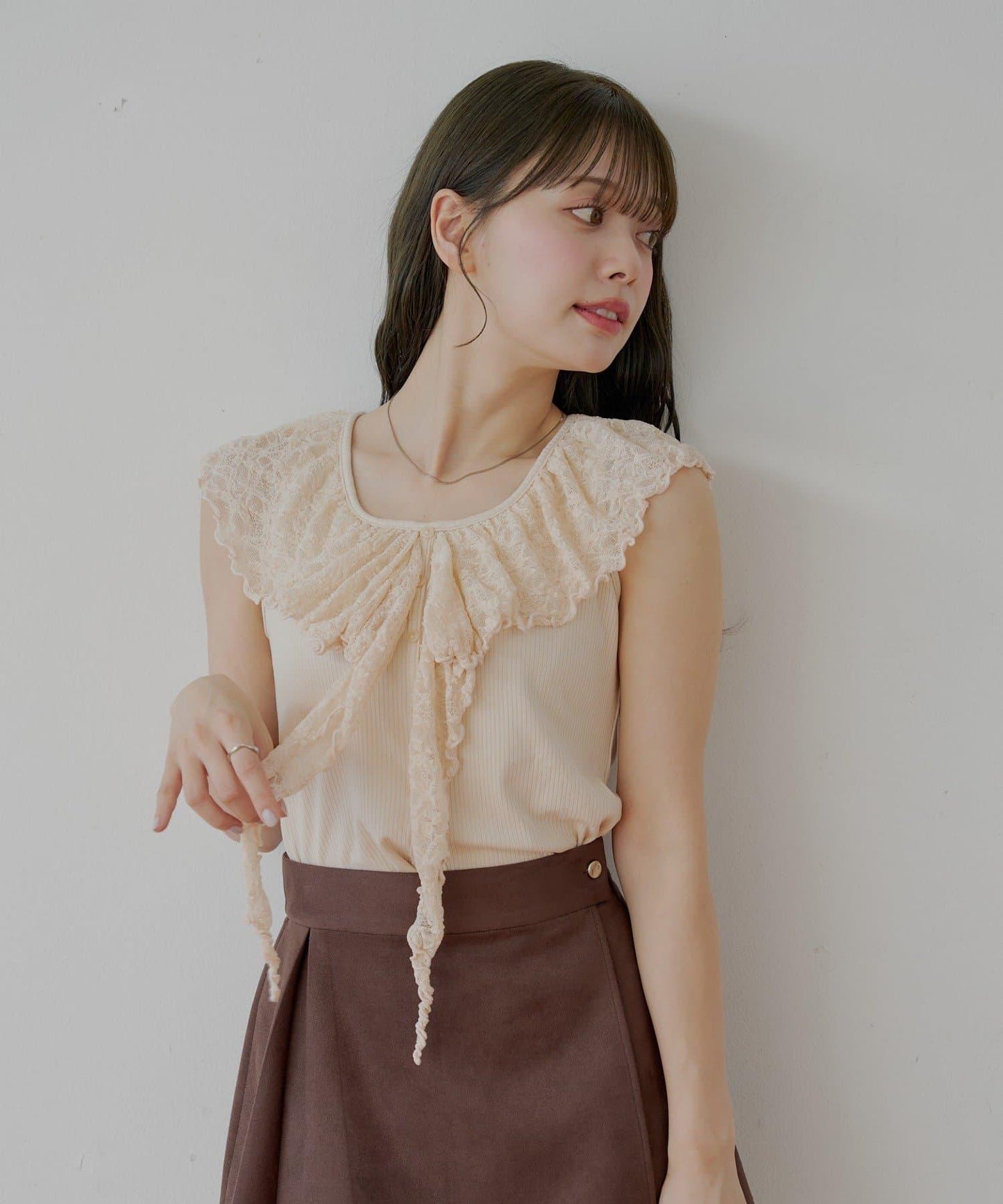 Chico 蕾絲設計 落肩無袖 羅紋T恤