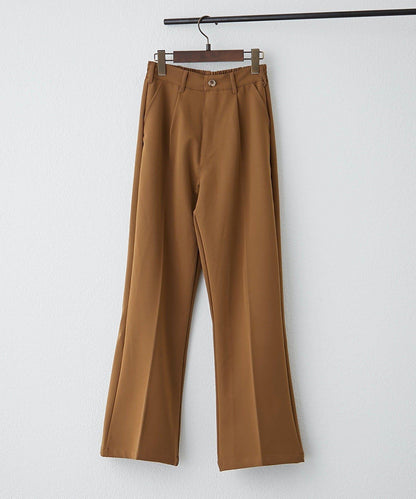 【M/L尺碼展開】修身基礎喇叭褲