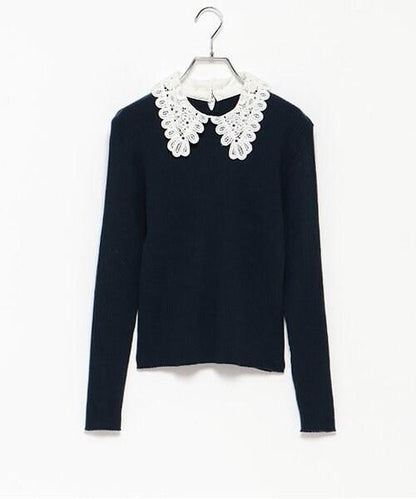領口刺繡針織套頭衫