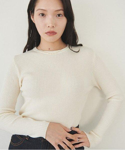 領口刺繡針織套頭衫