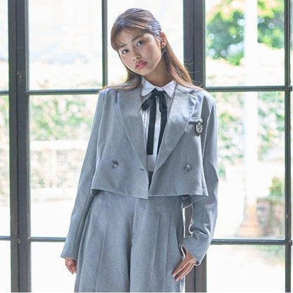 【畢業服】【典禮】帶徽章短款外套