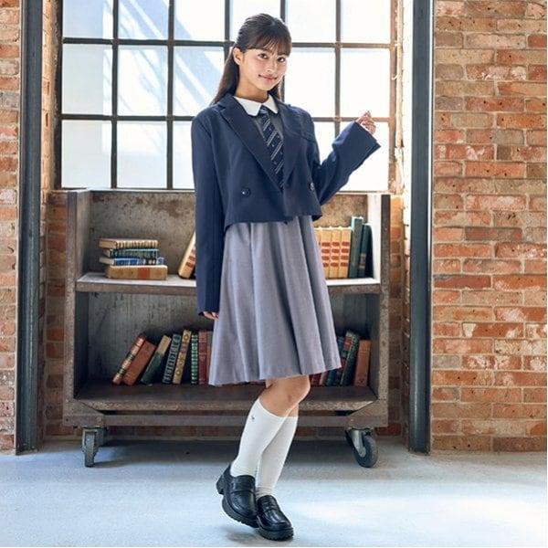 【畢業服】【典禮】帶徽章短款外套