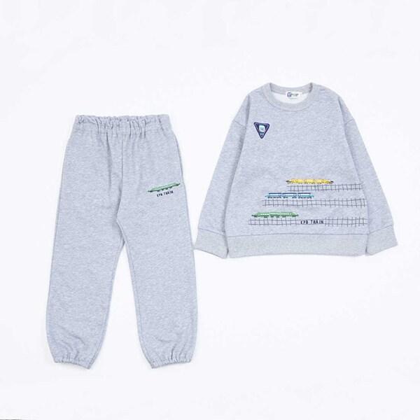 KPBOY 電車刺繡薄絨套裝（80～120）