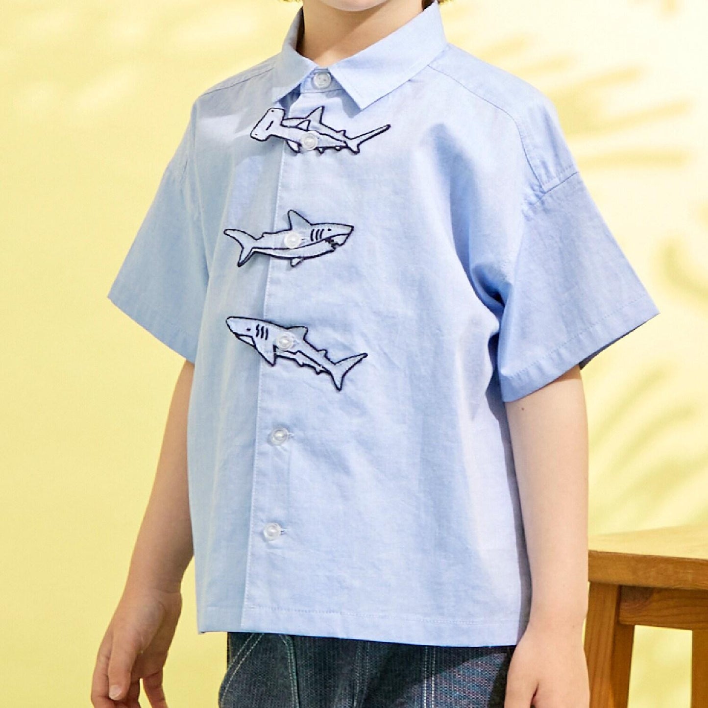 鯊魚刺繡貼布牛津紡短袖襯衫
