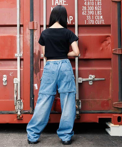 條紋吊帶背心和開衫套裝