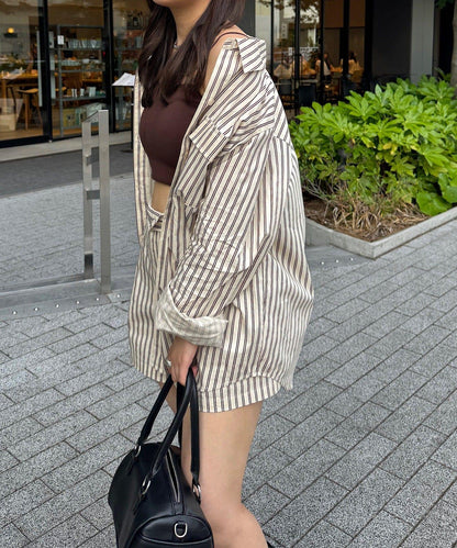 條紋襯衫