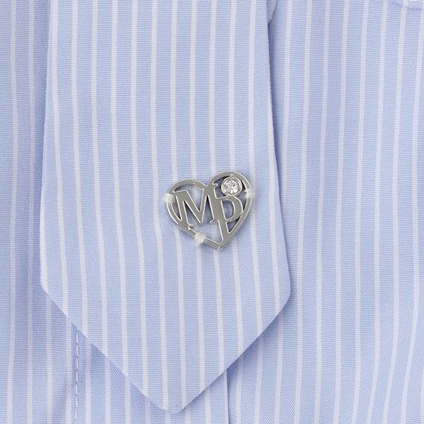 附領帶短袖襯衫