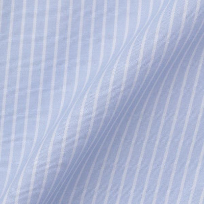 附領帶短袖襯衫