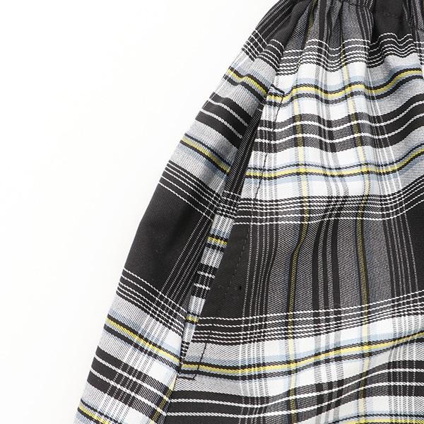 格紋拼接荷葉袖連衣裙
