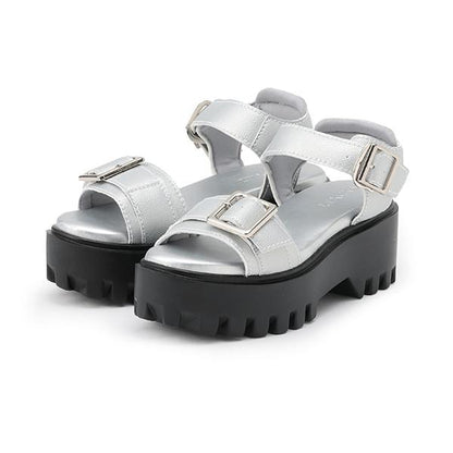 【LTXC】金屬扣帶人造皮涼鞋