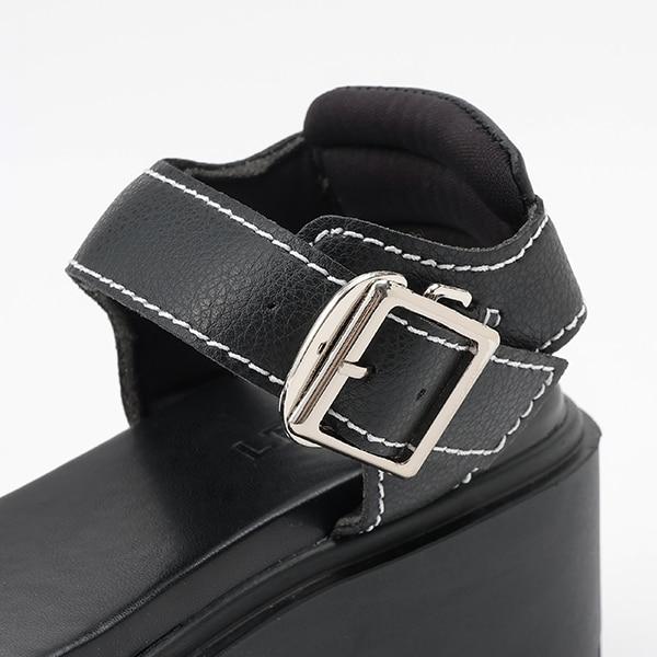 【LTXC】金屬扣帶人造皮涼鞋