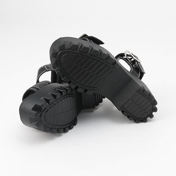 【LTXC】金屬扣帶人造皮涼鞋