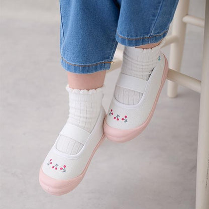 單點刺繡網眼室內鞋