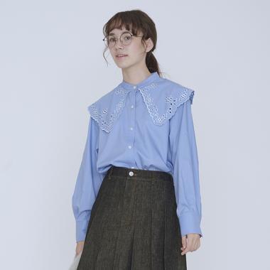 【AMI】鏤空刺繡大翻領襯衫