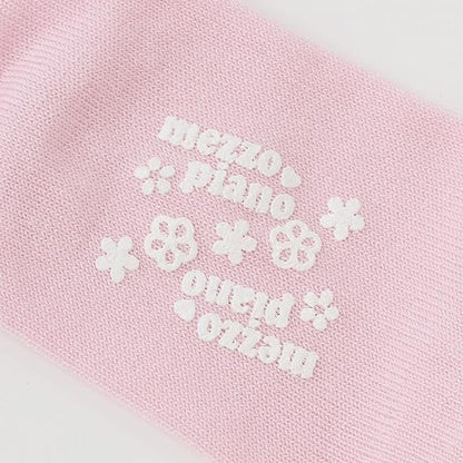 荷葉邊標誌刺繡襪