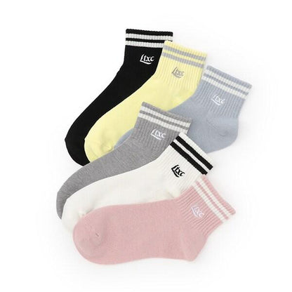 【抗菌防臭】線條刺繡標誌踝襪