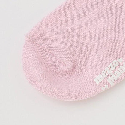 荷葉邊標誌刺繡襪