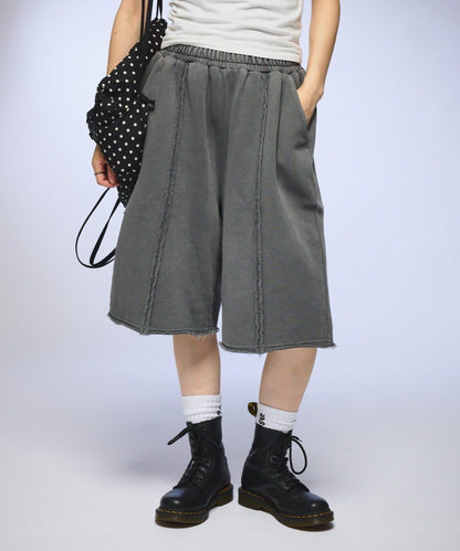 【OddStudio】ピグメントバックダメージロゴスウェットハーフパンツ