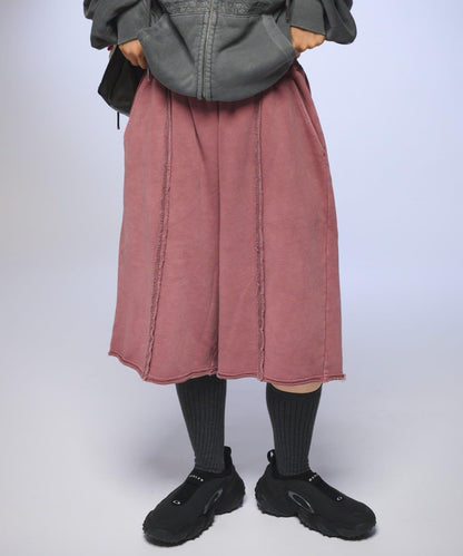 【OddStudio】ピグメントバックダメージロゴスウェットハーフパンツ