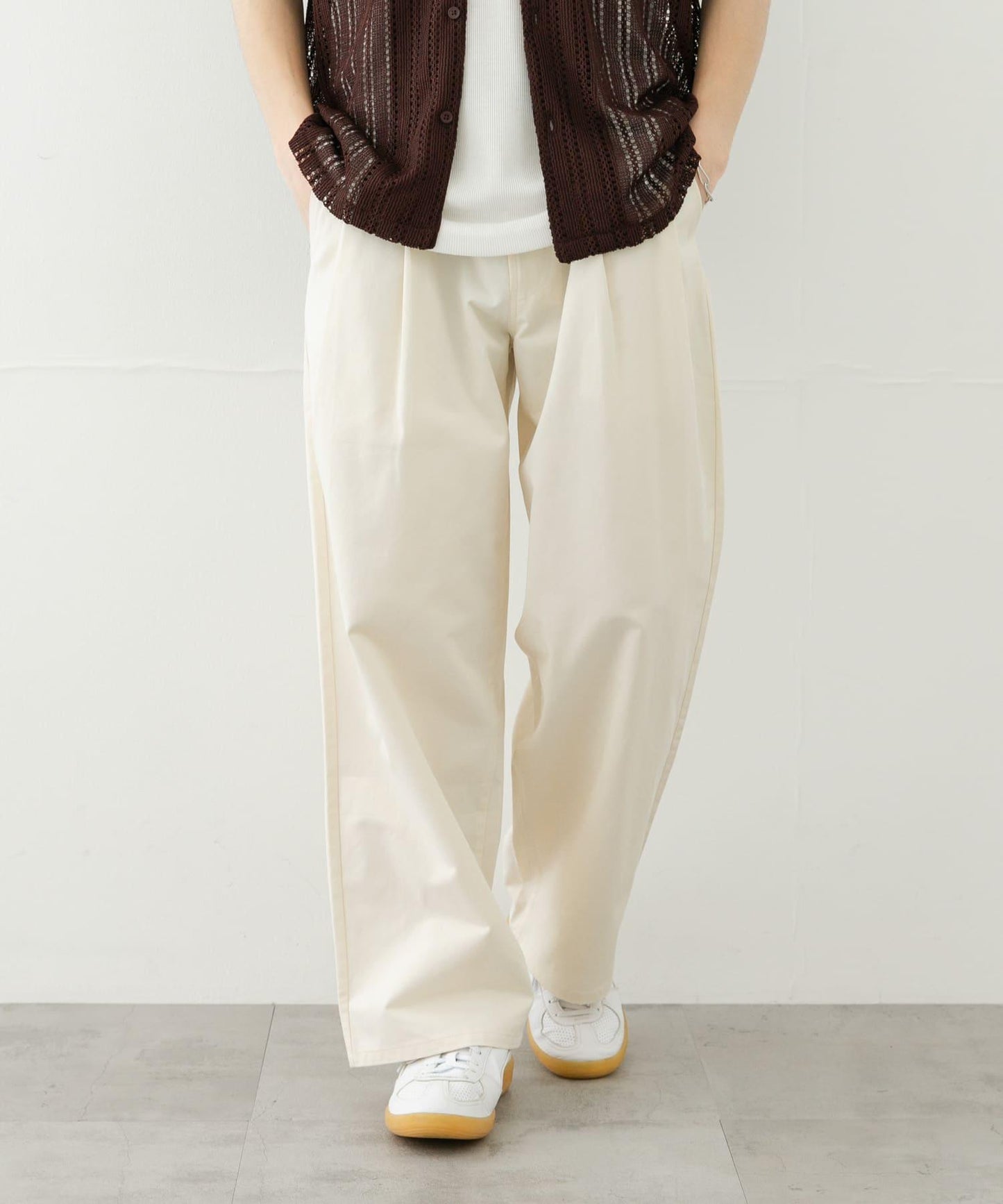 2褶寬鬆斜紋棉布長褲