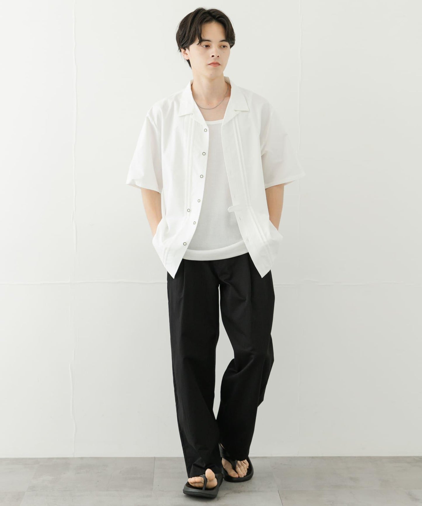 2褶寬鬆斜紋棉布長褲