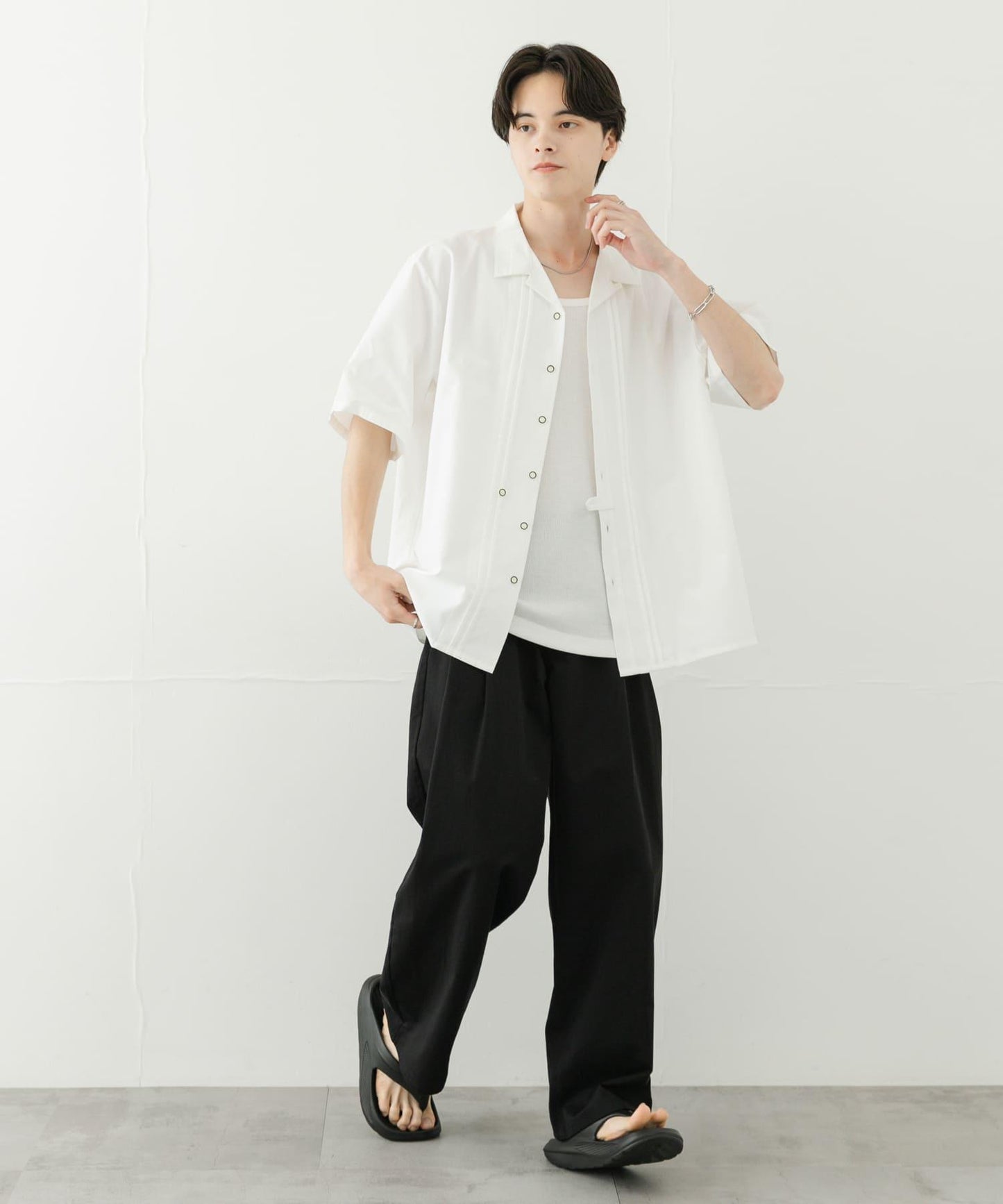 2褶寬鬆斜紋棉布長褲