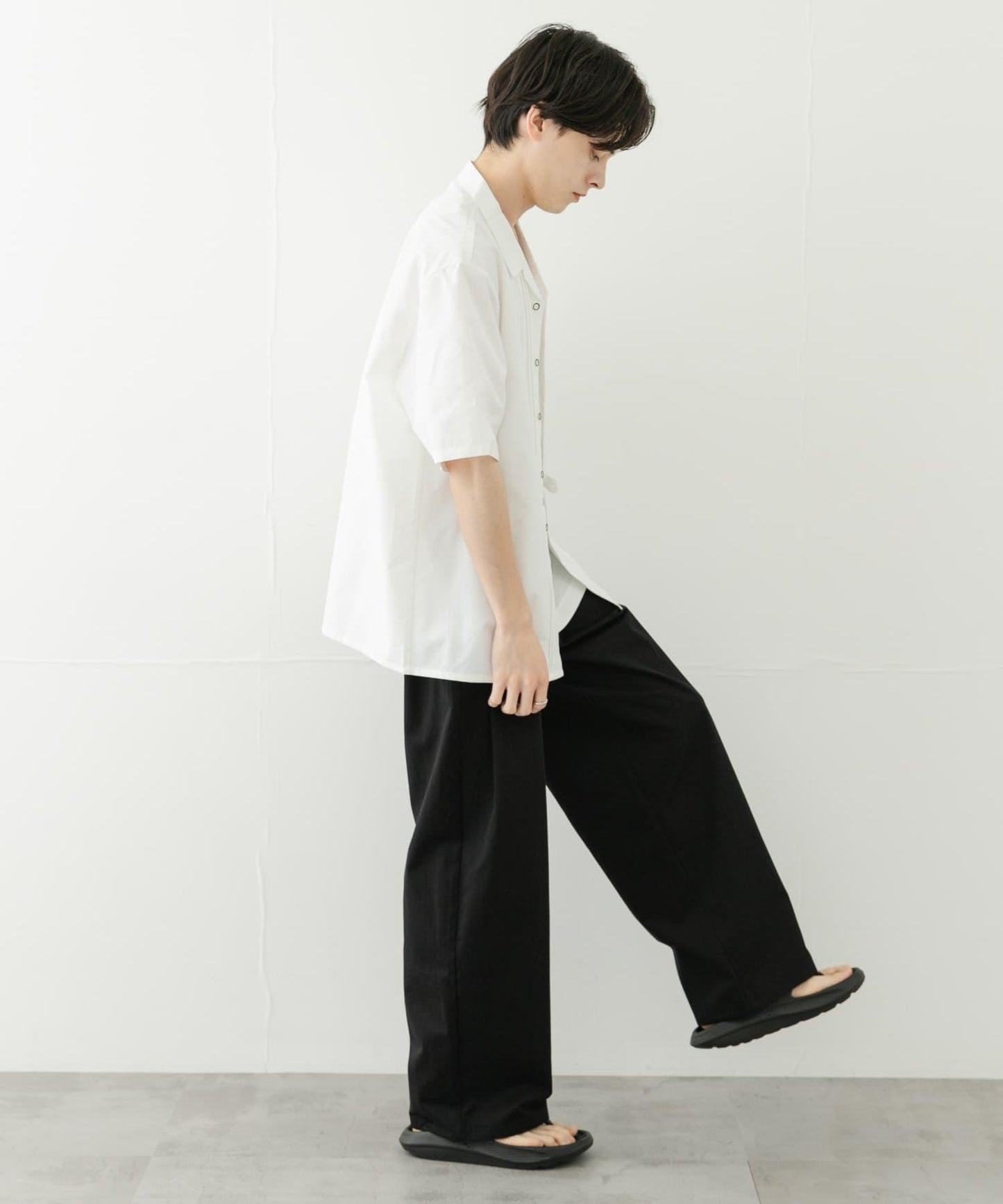 2褶寬鬆斜紋棉布長褲