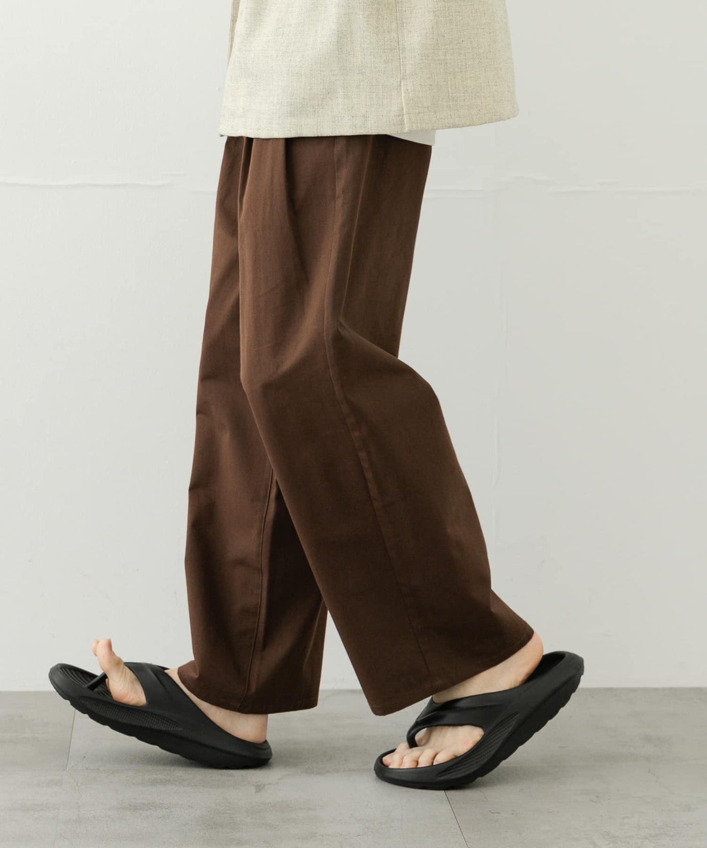 2褶寬鬆斜紋棉布長褲