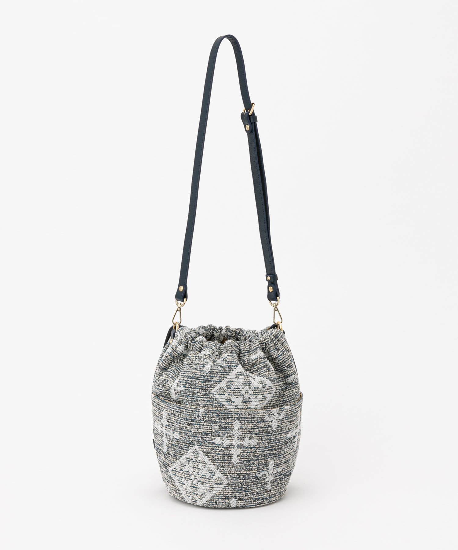 101976019