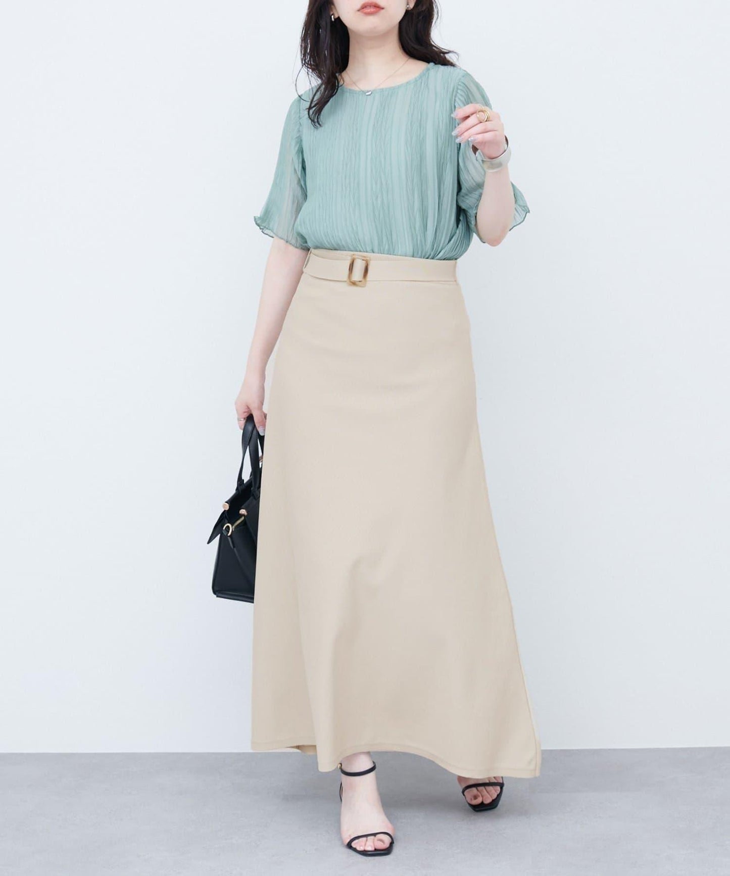 【自然風格】配套珍珠腰帶針織上衣