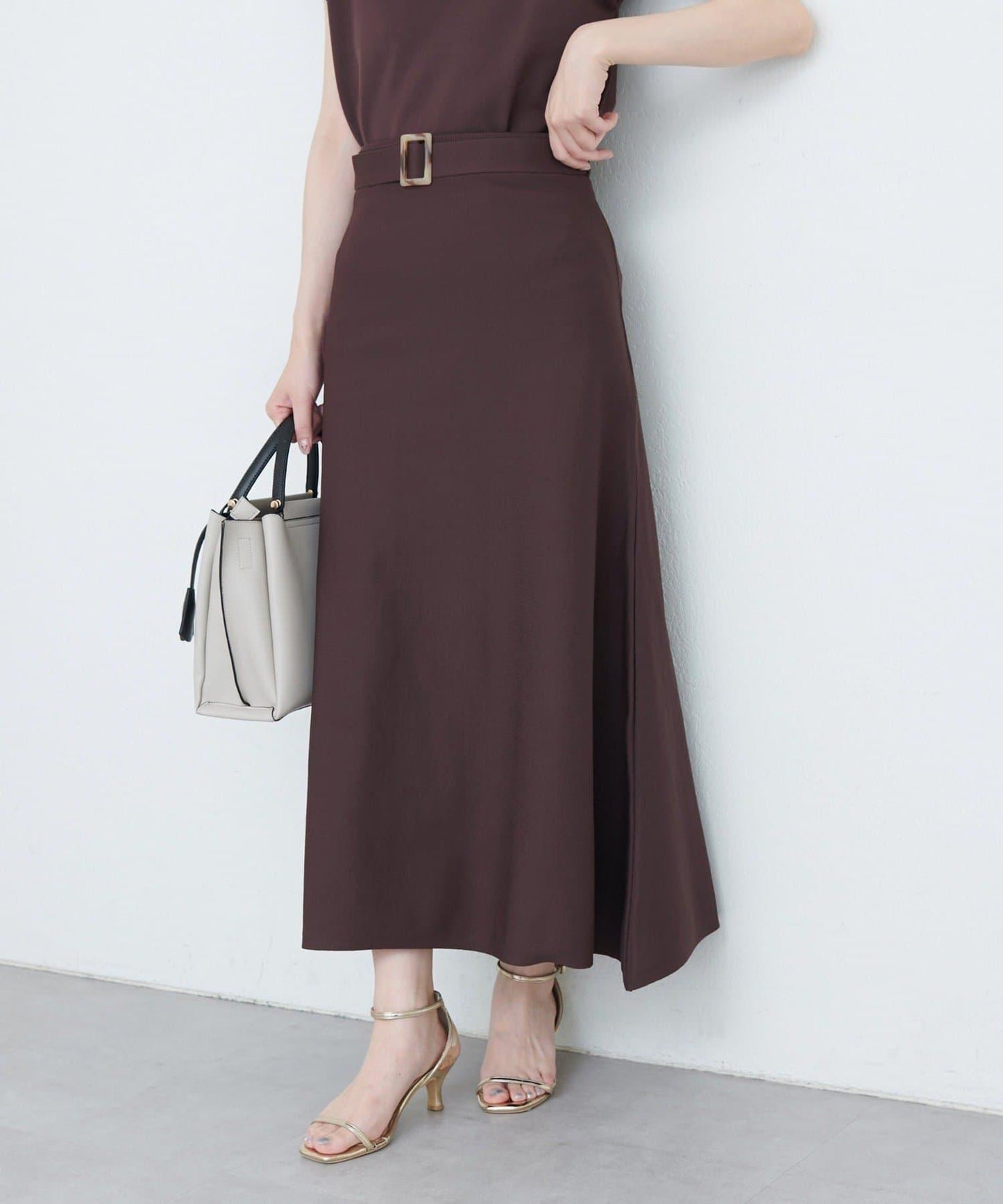 【自然風格】配套珍珠腰帶針織上衣