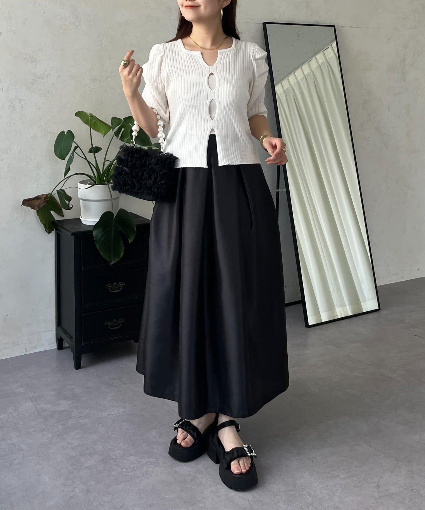 泡泡袖前開口條紋針織衫