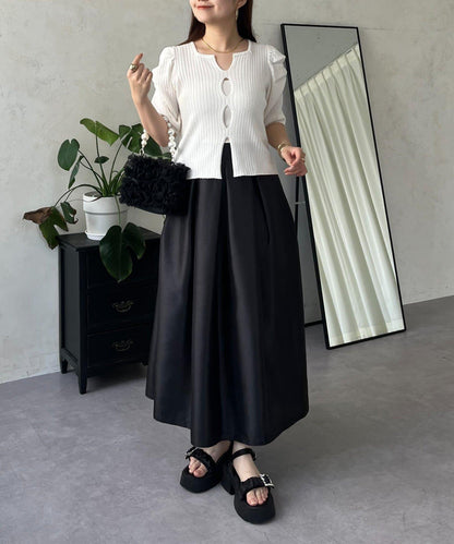 泡泡袖前開口條紋針織衫